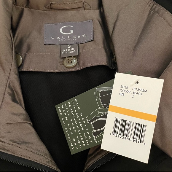 GALLERY Hooded Raincoat with Liner Black - Picture 8 of 12